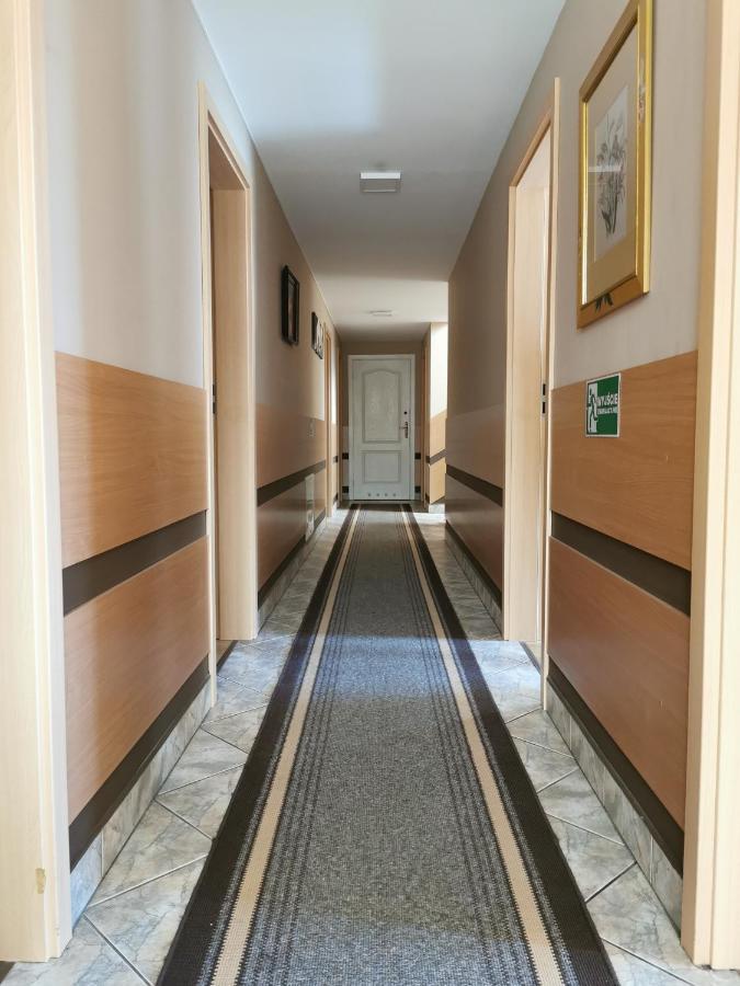 Hotel Atlantis Poznan Bagian luar foto