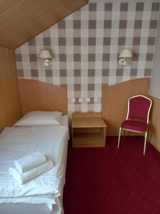 Hotel Atlantis Poznan Bagian luar foto